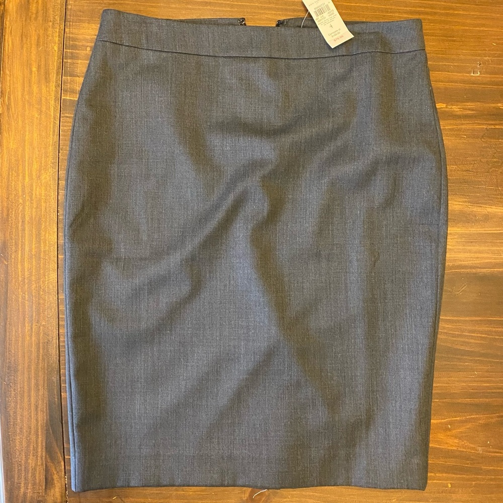 Ann Taylor Loft Pencil Skirt - Grey - Size 4
